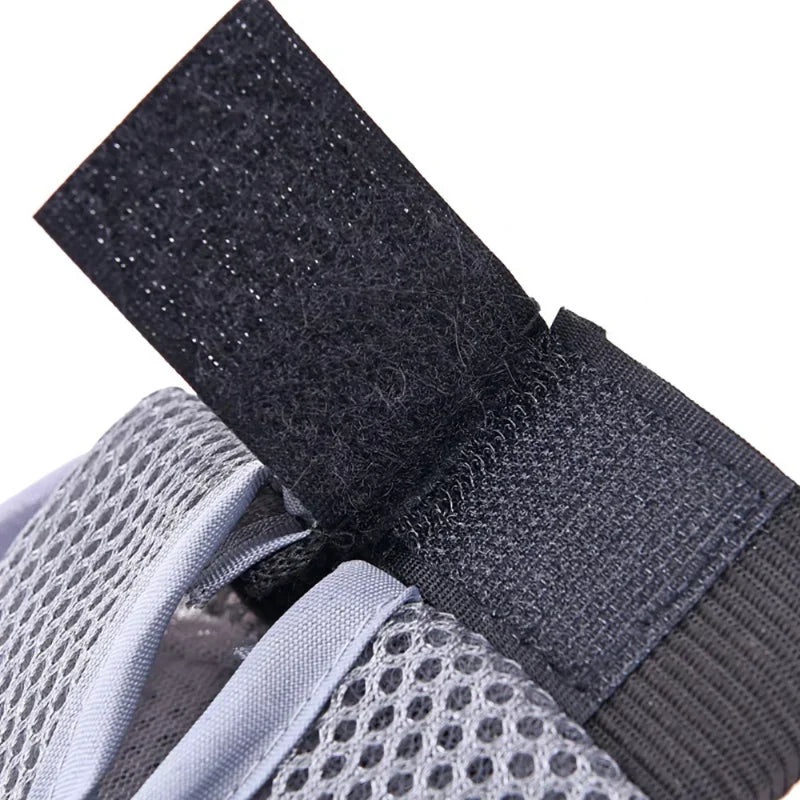 Pet Grooming Glove - Hair Removal Brush for Dogs & Cats